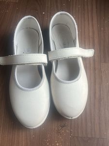 School Girl Shoes Ajanta8-9 Years