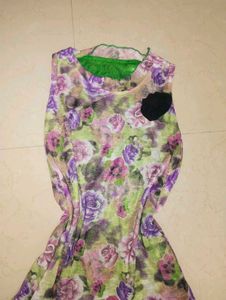 Floral Print Sleeveless Blouse