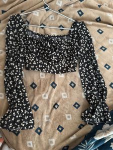 Chic Floral Print Square Neck Long Sleeve Crop Top