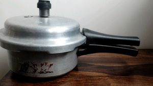 2L Prestige Aluminum Pressure Cooker