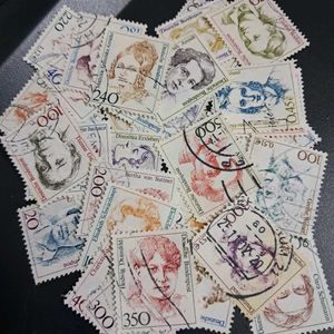 32 GERMANY FAMOUS WOMEN STAMPS