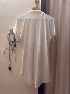 Chic White Button-Up Tunic Top