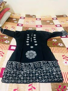 Stylish Black Kurta with White Print And Salwar