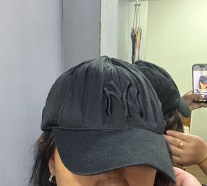 New York Yankees Black Baseball Cap