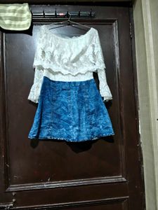 Lace Dresss