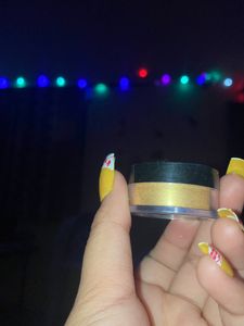 Highly Pigmented Golden Shimmer Eyeshadow