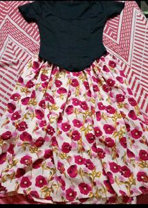 Women's Black Top &amp; Floral Skirt Set