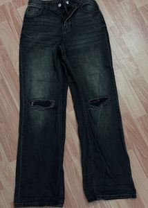 🖤 Distressed Knee Wash Black Jeans 𝜗𝜚˚⋆