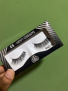 False Eyelashes Bundle with eyelash glue