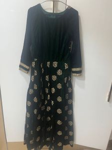 wedding wear gown with dupatta