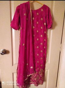 kurthi with duppata