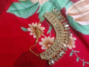 Stunning Crystal Necklace Set