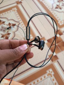 2black &amp; 1white Headphones