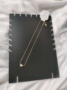 Set of 4 Gold Tone Necklaces