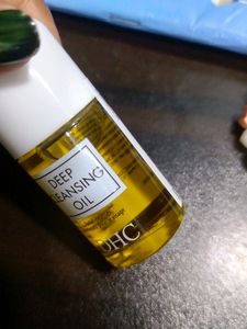 DHC Double Cleansing Oil