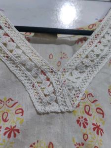 White Paisley Print Kurta with Lace Neckline