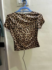 Leopard Print Cropped Top