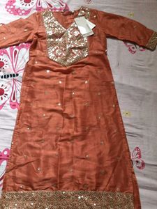 Elegant Embroidered Kurta 2 piece