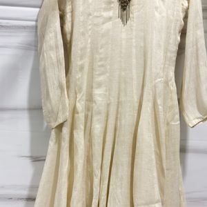 Elegant Cream Kurta Set with Embellished Neckline