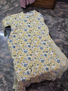 Stylish Floral Print Kurta