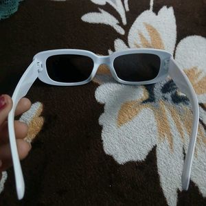 Trendy White Frame Sunglasses