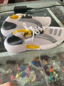 Running Shoes