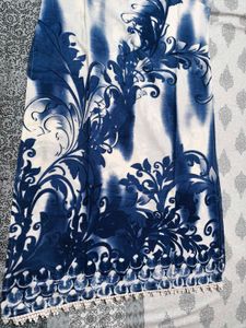 Mustard Women Blue &amp; White Printed Cotton Suit