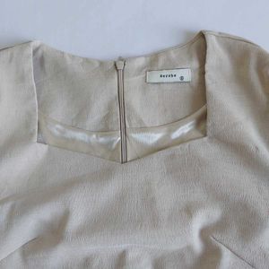 Elegant Beige Ruched Bodycon Dress 🌼✨️