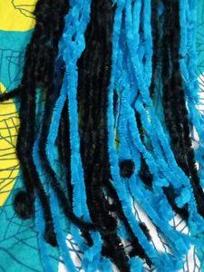 New Cozy Blue &amp; Black Knit Hat and Scarf Set