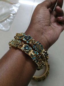 handmade Kundan Bangles (Set of 2)