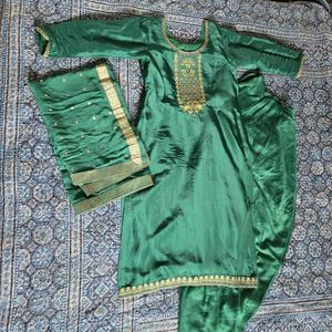 Elegant Green Silk Kurta Set