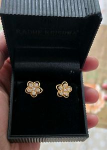 Anti Tarnish Dainty Flower Stud Earrings
