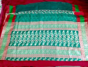 Premium Emerald Green &amp;  Red Silver Zari Saree