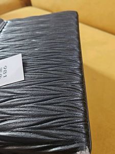 Sling bag
