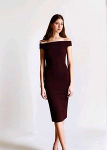 Elegant Off-Shoulder Bodycon Dress