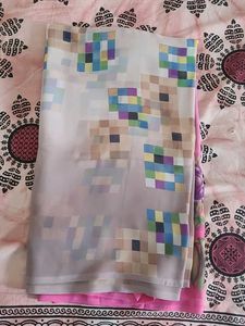 Beautiful Pink &amp; Grey Floral Saree