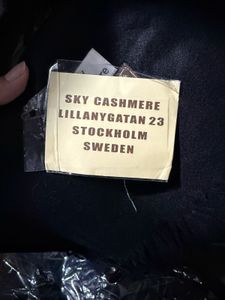 Sky Cashmere Classic Black Shawl