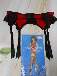 (1434)Red &amp; Black Lace Garter Belt