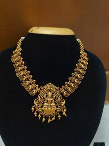 matt finish necklace