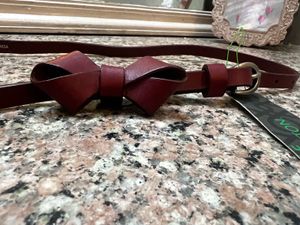 Chic Women's Belt with Bow Detail