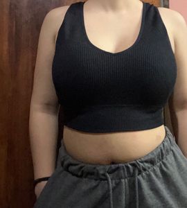 black crop top
