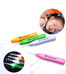 Light-Up Ear Cleaner - Safe & Effective!