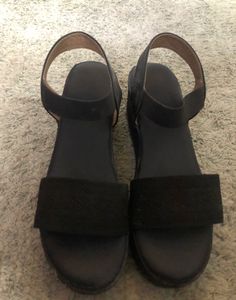 Stylish Woman’s Wedges Heels👠