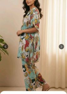 Comfortable Kaftan Kurta Set with Pants