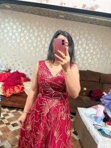 Stunning Red Embroidered Ethnic Gown❤️🎀🦋