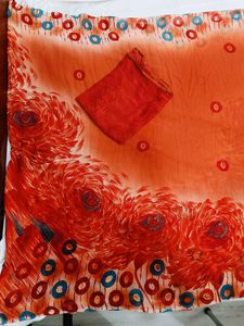 🇳🇿💫🎀Elegant Orange Floral Print Saree