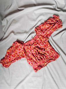 Chic Floral Print Smocked Top