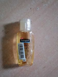 Neutrogena Deep Clean Face Wash