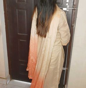 Elegant Golden embroidery suit