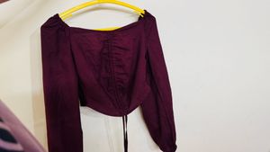 Chic Ruched Long Sleeve Crop Top